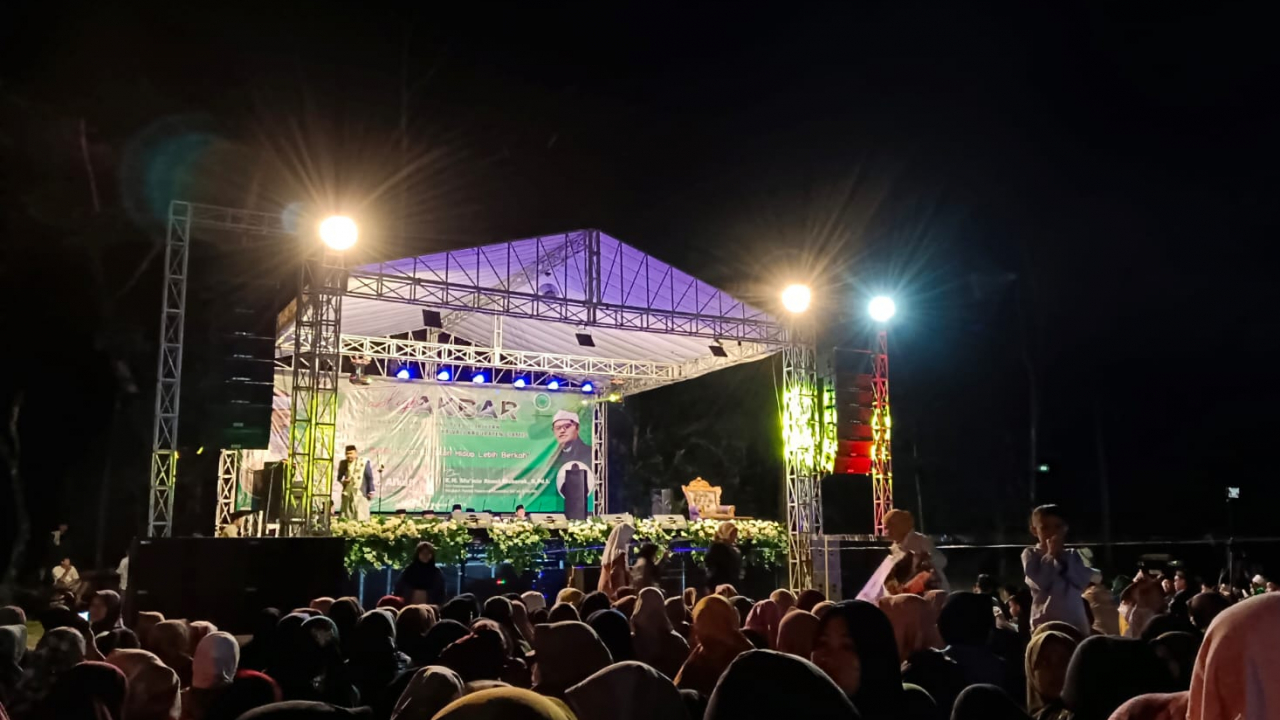 Tabligh Akbar Sebagai Puncak Acara dalam Peringatan Tahun Baru Islam 1445 H